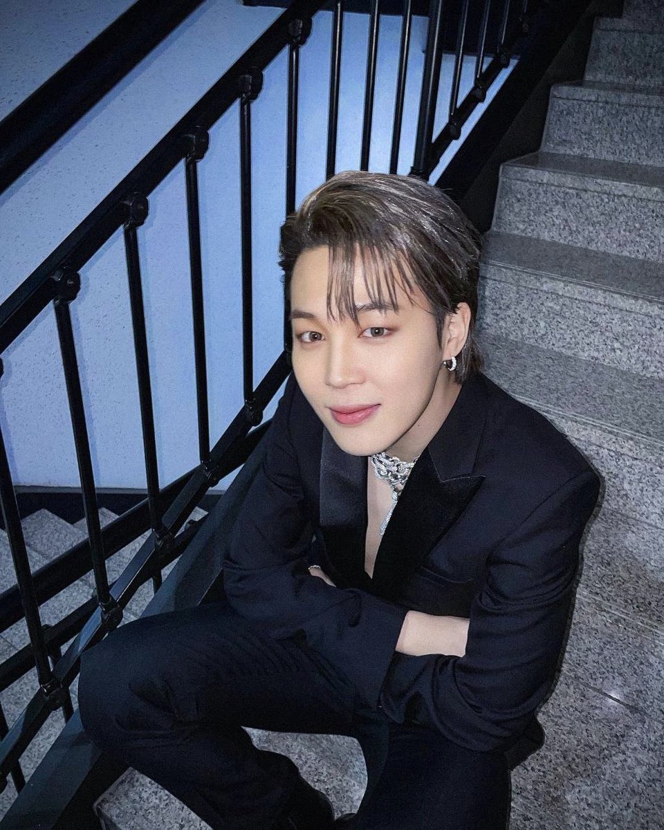 miiniyoongs's tweet photo. [230114 Jimin Instagram Post] https://t.co/oBs67Z3230