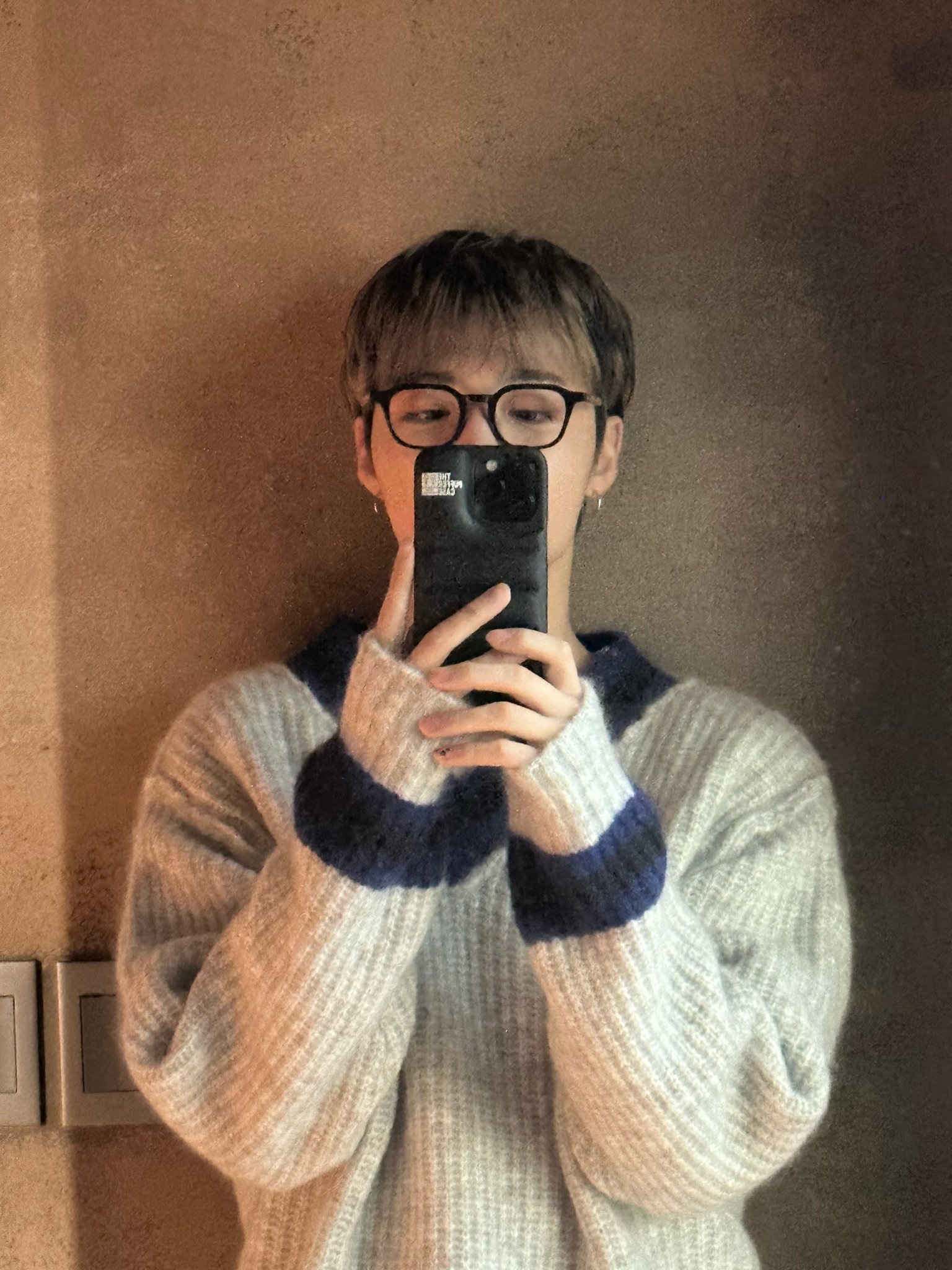 Fmb2CypaEAAcP5U?format=jpg&name=large