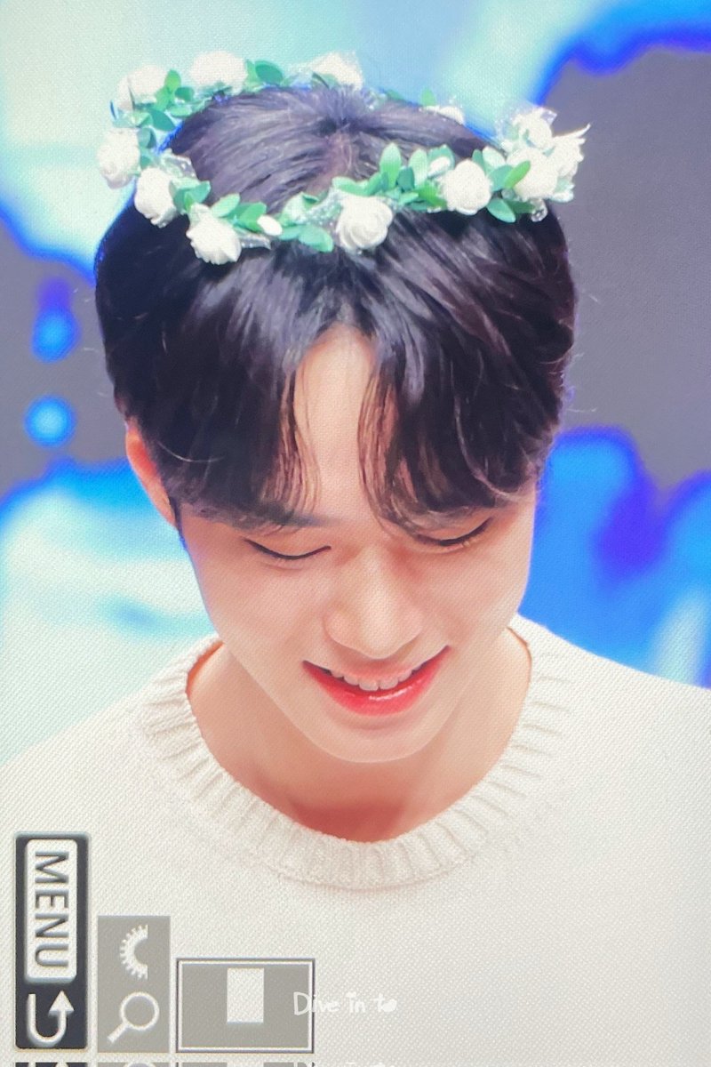 diveinto1120's tweet photo. 230114 콩르르 🥺

#김준서 #KIMJUNSEO #위아이 #WEi https://t.co/yvEcGSnvGa