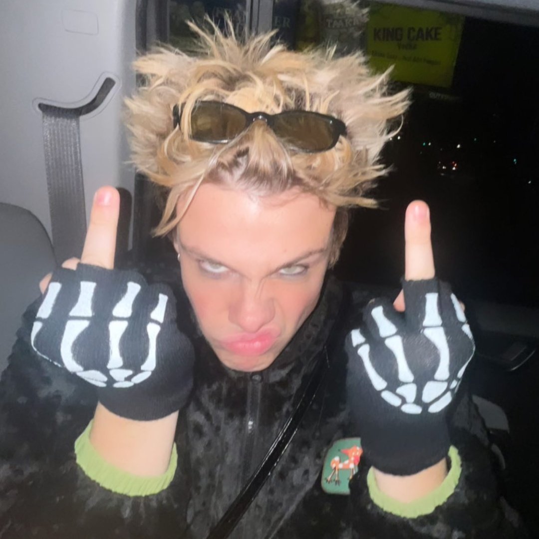 YUNGP1C's tweet photo. 🖤 https://t.co/O3ImhHgiVr