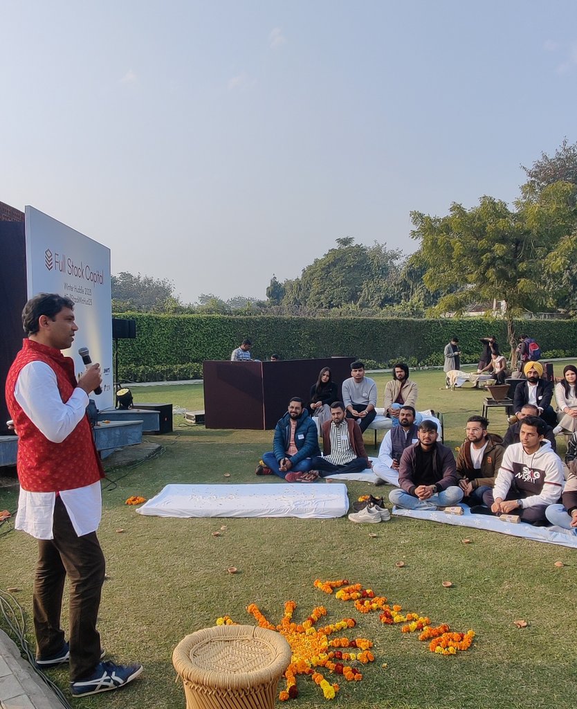 GulatiSinghJ's tweet photo. Just an incredible day hearing from the most intense line of speakers, who represent the best of India/Bharat at #FullStackWinHud23
@BKartRed @sharads @abhish18 @yadav_neharika @vinaykrsinghal @GauravSinghvi14 @thefaadguy @a1purva @brijbhasin @vikasaggarwal78 @KarLeSamrat https://t.co/uQthVig2D3