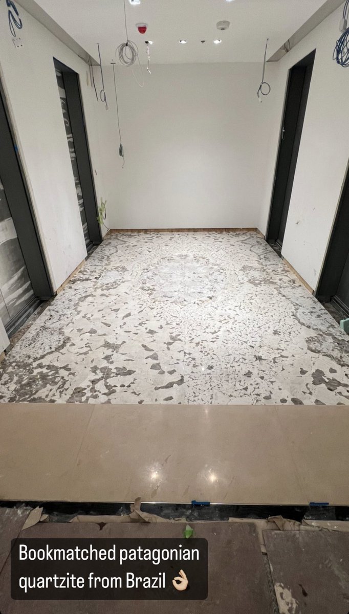 JoanElizShields's tweet image. Learned a new word meaning today: Bookmatched
When a large piece of material is  sliced down the middle, w/impeccable precision, then opened up like a book. 

#Local7 NYC