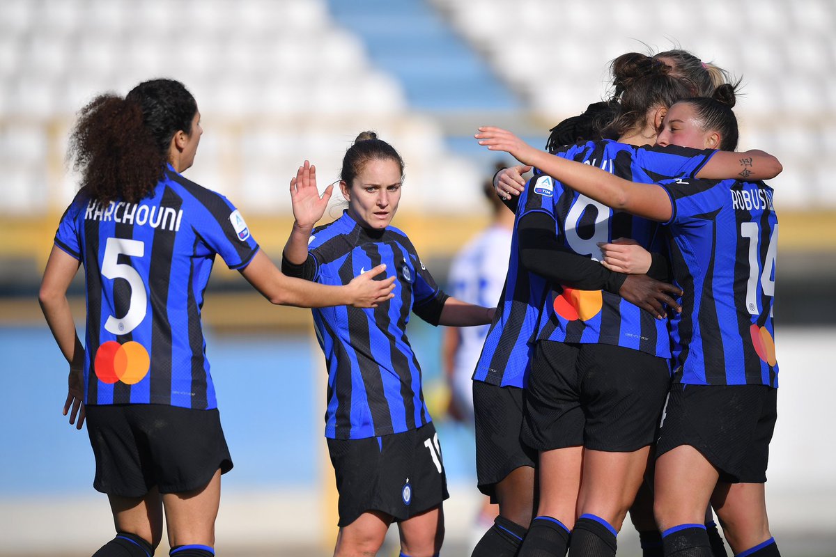 #InterSampdoria finisce 4️⃣ - 0️⃣ 🖤💙 #ForzaInter #InterWomen
