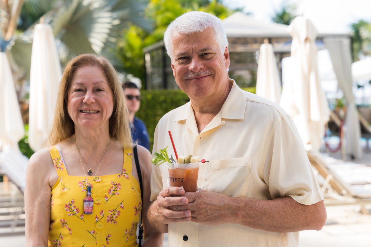NetJets's tweet photo. We're back at the Cayman Cookout ready to sip and savor exquisite cuisine, curated by the world's greatest culinary teams. #OnlyNetJets

📸 Credit: Rebecca Davidson Photography https://t.co/FhwqS3YyRq