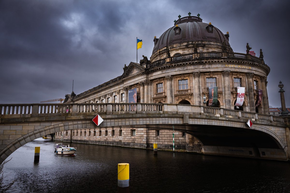 dfloetzer's tweet photo. Apparently I still prefer Musk's Twitter to Zuckerberg's Instagram, so...

I'm an amateur photographer based in Berlin and here are a few of my favourite shots from the last few months.

📌Berlin, Canterbury &amp; Kuwait https://t.co/Z3dHaqK1e0