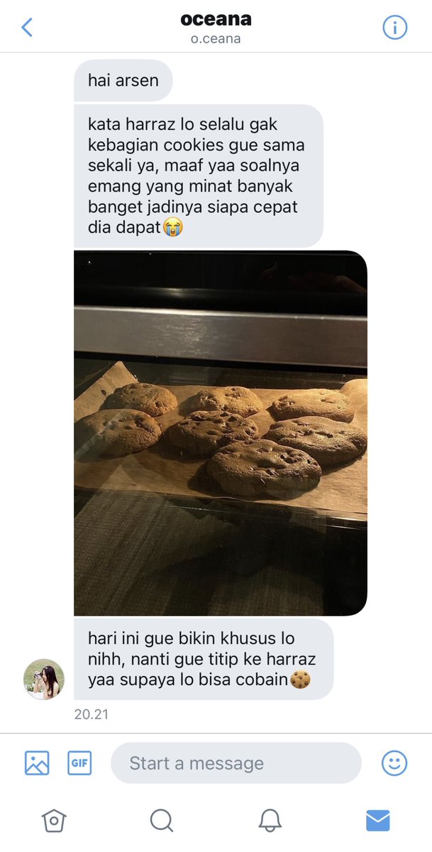 cakessyum's tweet photo. cookies
; this whole story was started from a pack of cookie’s. 

— park jeongwoo local au https://t.co/1vlkeaoEJa