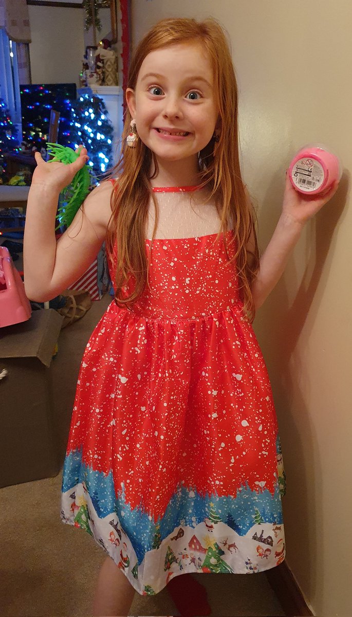 Msthreadgolder's tweet photo. Happy 7th birthday Tiffany-Rose. We love you lots and hope you have a very special day. Xx @sammyuk09 @mikipedia1956 @CocALeeky https://t.co/H3CHIcBBWH