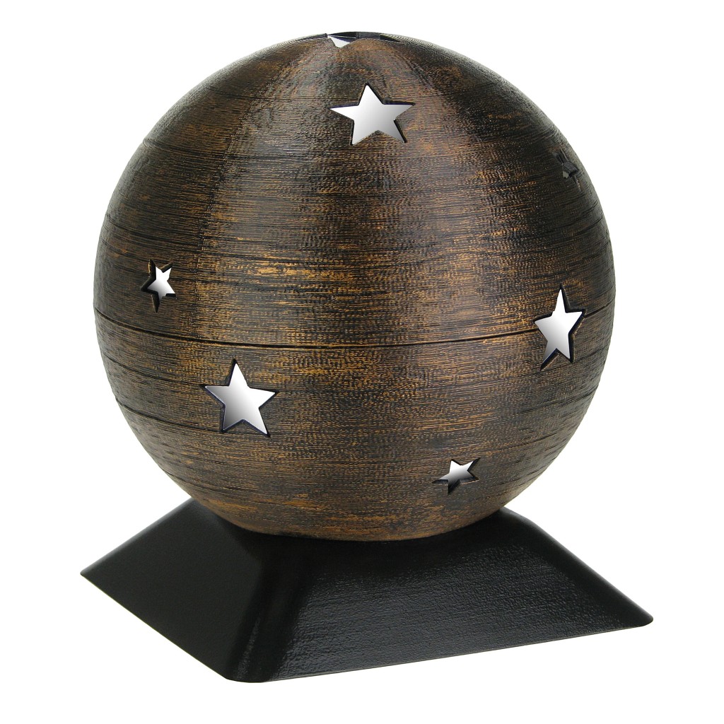 RememberForeve6's tweet photo. Honor your loved one's memory with our beautiful, artistic cremation urns. Each unique piece is crafted with care and attention to detail. Give them a final resting place that truly reflects their spirit.#artisticurn #cremation #memorial
#cremationurns
#memorialurns #urnsforashes https://t.co/41YyNYCsFI