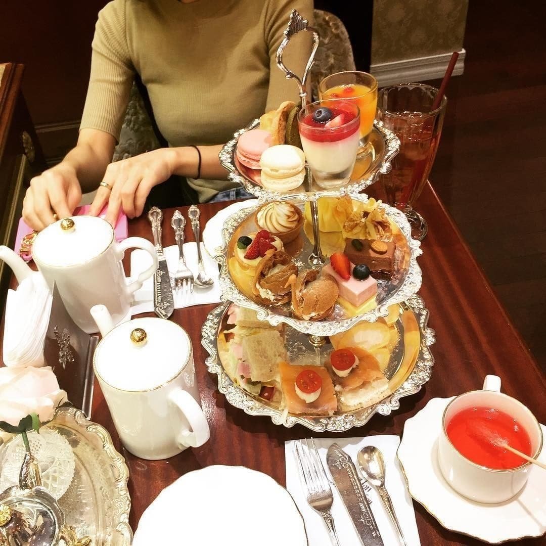 Divine9391's tweet photo. #sweets #tea #BestFriend 

Snack with my bestfriend❤️ https://t.co/xJji5PcdKQ