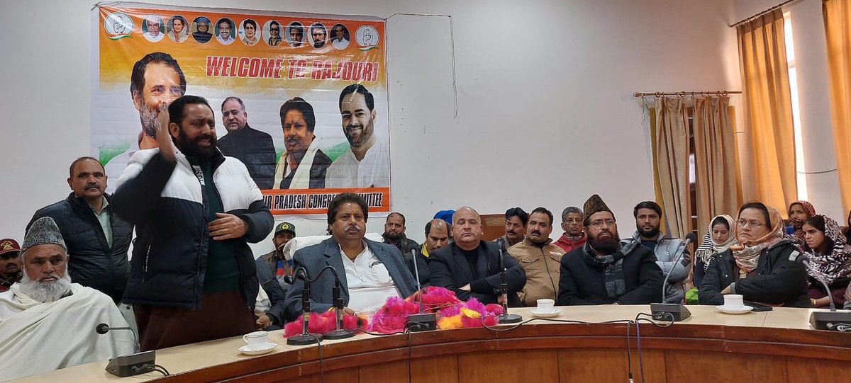 During Bharat Jodo Yatra preparatory meeting at Rajouri in the presence of Jkpcc Working President Sh.Raman Bhalla Ji.