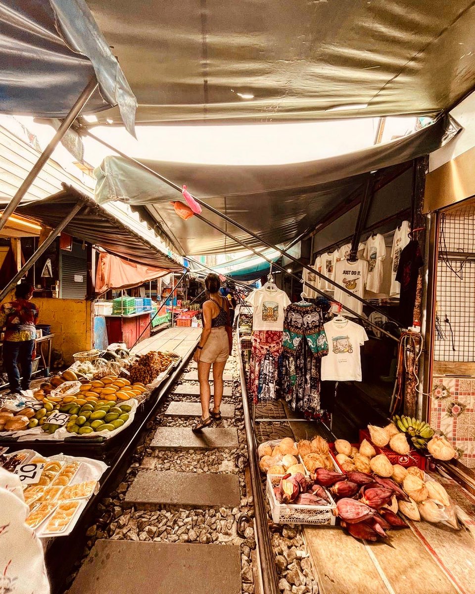 Anyone debating solo travel but too nervous …. Do it 😁😁✈️🌎