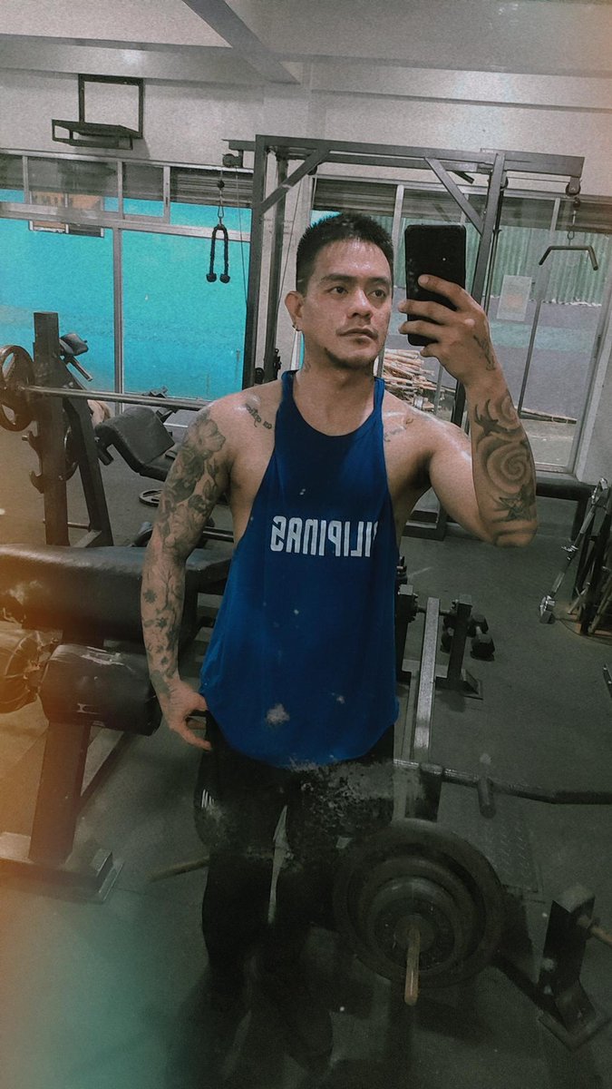 LPalambiano's tweet photo. SATURDAY GRIND 💪

#FITNESSGOALS #FitnessMotivation #FITNESS #PLHIVdiaries #PLHIV #LIFEOFPLHIV #FITPLHIV https://t.co/VC9aqabUaT
