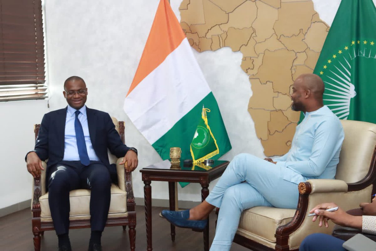 H.E @MeneWamkele received a courtesy visit from the Cote d'Ivoire's Minister of Fisheries and Animal Resources. He appreciated the leadership of H.E. and expressed his desire to work with the Secretariat & other fish producing countries on the continent to ensure development 1/2