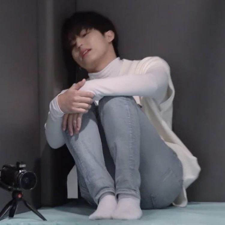 coolkidneverhot's tweet photo. ทรงอย่างแบด                     แซดอย่างบ่อย https://t.co/7vBiGe9JQa