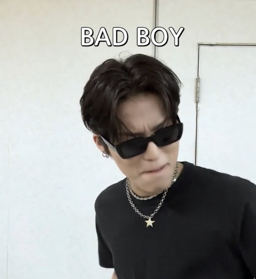 coolkidneverhot's tweet photo. ทรงอย่างแบด                     แซดอย่างบ่อย https://t.co/7vBiGe9JQa