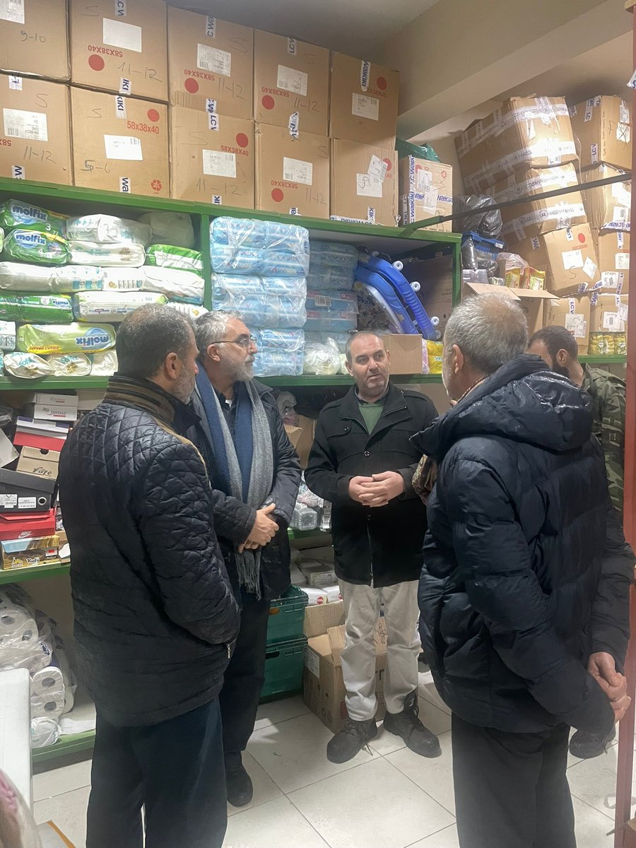 BnyaminErtek's tweet photo. Cumhurbaşkanlığı Sosyal Politikalar Kurulu Genel Başkan Vekili Prof. Dr. Vedat Işıkhan @Vedatisikhan Şair Yazar @budhacan Ümit Yaşar Işıkhan ve kıymetli Enes Murat Işıkhan hocamıza Derneğimize gerçekleştirdikleri nazik ziyaretden dolayı teşekkür ediyoruz @IcinInsani @IcinIyilik https://t.co/mtRonWve89