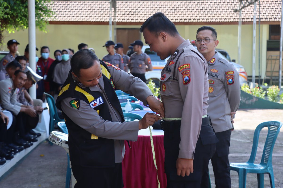 RS Bhayangkara Bondowoso Laksanakan Sosialisasi Pola Hidup Sehat Bagi Anggota Polri dan ASN dlvr.it/SgsYqb