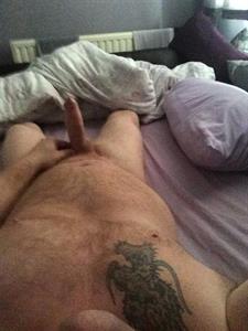 bigbipete's tweet photo. #exposedstraight #straightchub https://t.co/6hW0omAtua