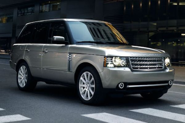 thewatchoniste's tweet photo. Sortez moi un combo « réaliste » ou « atteignable » 
Ça serait interessant de voir ça.

Ici: 

Range Rover l322 mark3
AP Ellipse/Tv white gold https://t.co/M5ENXbeDtl