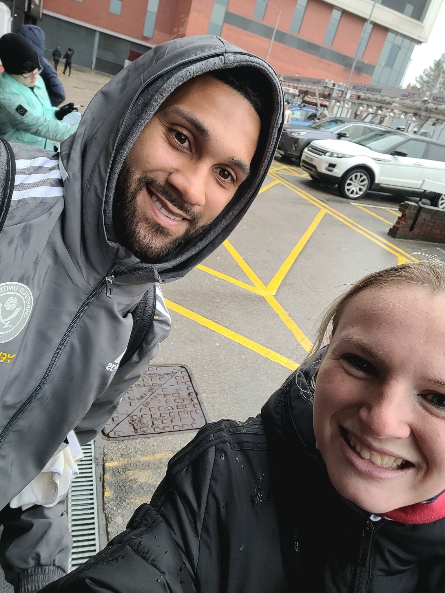 Happy birthday . Have a good day and get them 3 points.  UTB  