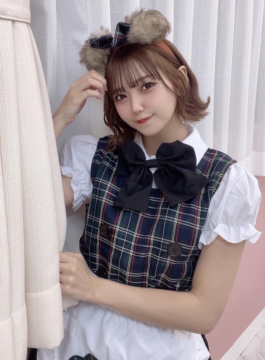 Handog_akiba's tweet image. 🌸花いろは 葵井ここあ１日店長🌸

📍HANDOG
🗓1/22(sun) 13:30 ~ 17:30
📸ここあ店長とチェキ
     ここあ店長動画 
☕️22日限定ここあ店長考案メニューあり❣️

葵井ここあさん１日店長イベントです❕
可愛らしい制服姿のここあさんに是非会いに来てください^._.^🫶🏻
#花いろは
#葵井ここあ
#HANDOG