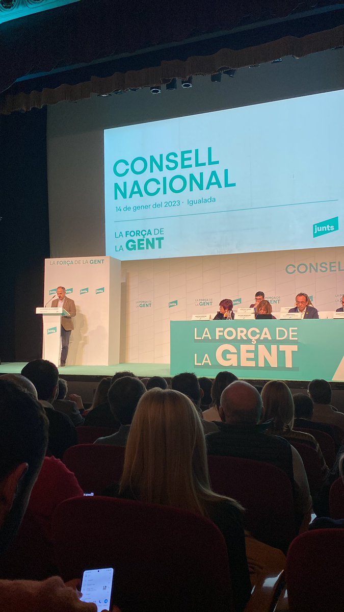 Al Consell Nacional d’Igualada per demostrar que, la gent hi es i hi serà.
#laforçadelagent #consellnacional #consellernacionaldelaselva  <a href="/JuntsXCat/">Junts per Catalunya🎗</a> <a href="/JuntsLloret/">Junts Lloret de Mar</a> <a href="/MAntoniaBatlle/">M.Antònia Batlle i Andreu🎗</a>