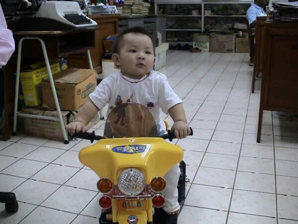 Kong.Jiro tweet media