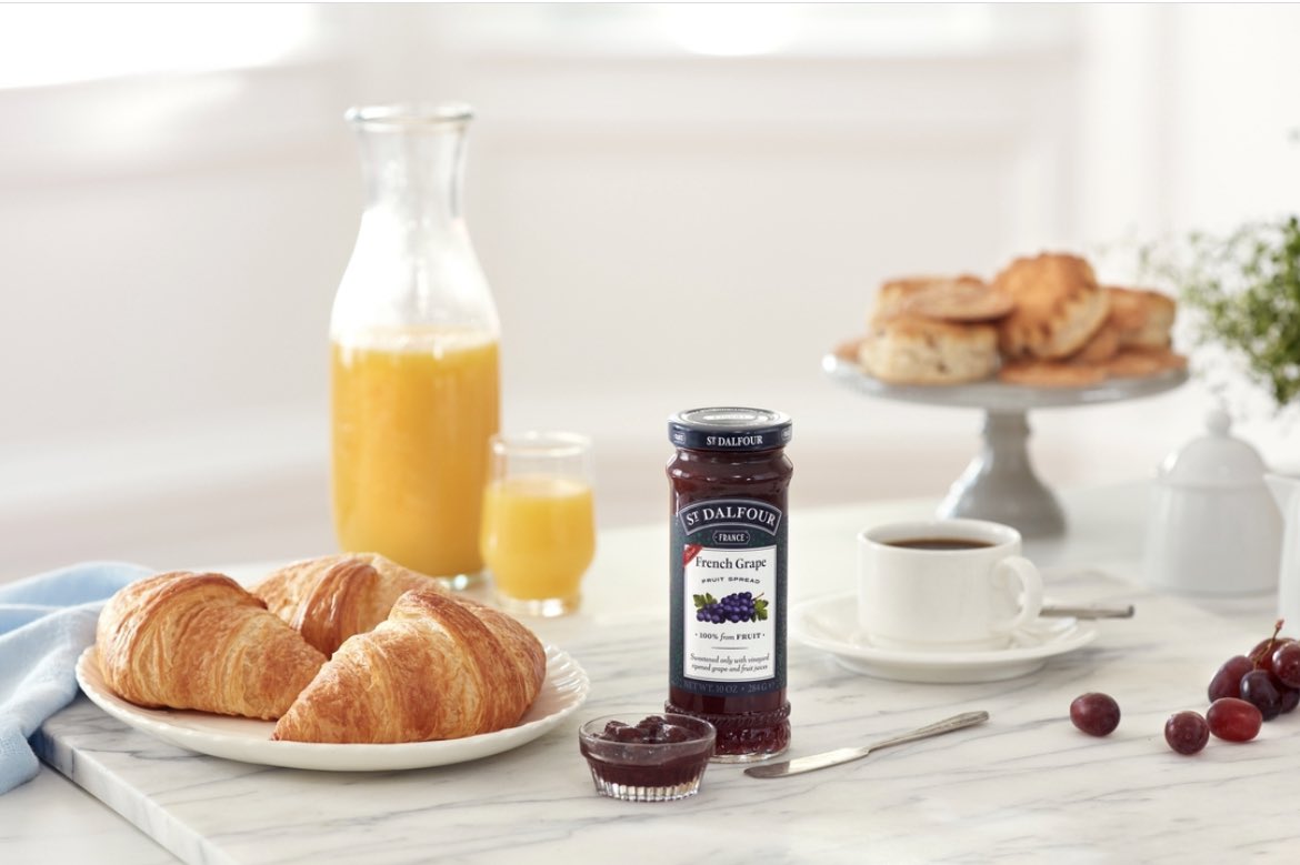 When you just can't keep your sweet tooth at bay 🍓🍇🍑🍍