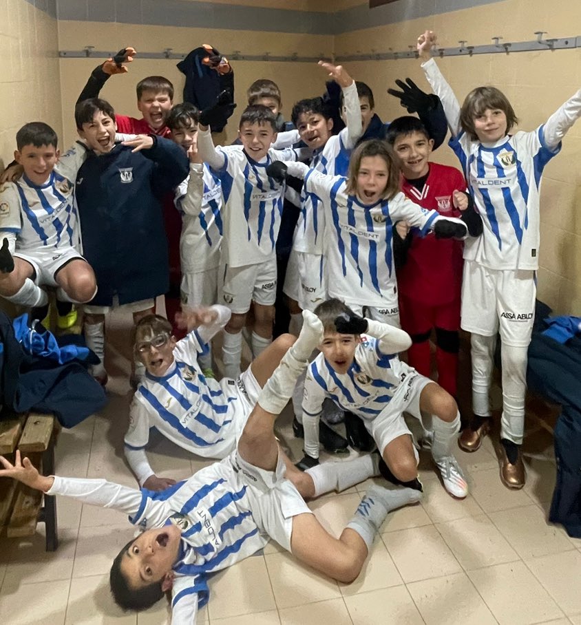 📋 Resultados #CanteraPepinera

✅ Victoria del 𝗔𝗟𝗘𝗩𝗜́𝗡 𝗕
👉 11-2 
🆚 <a href="/edmoratalaz/">ED Moratalaz</a> ‘A’

👟💥 Marcaron GOL:
⚽️⚽️⚽️⚽️⚽️ Jesús
⚽️⚽️ Javi
⚽️ Álvaro 
⚽️ Sergio
⚽️ Marcos
⚽️ Rubén