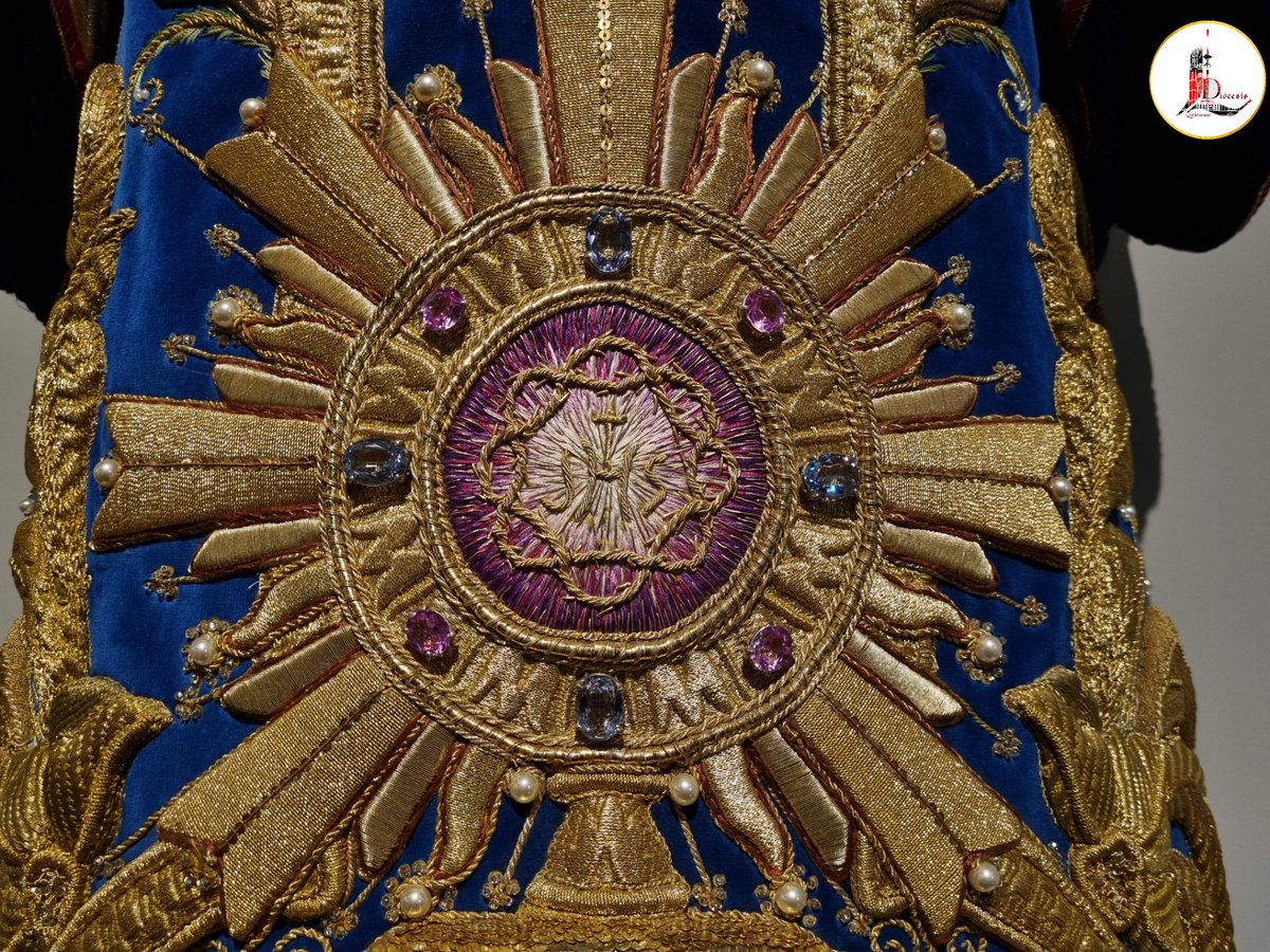 ℹ️ El 1️⃣5️⃣ de enero (de 🕚 11:00 a 🕜 13:30 y de 🕔 17:00 a 🕣 20:30 h) será el 📅 #ÚltimoDía para visitar las exposiciones que alberga -en el marco del <a href="/33encuentroleon/">33 Encuentro Nacional de Cofradías León 2022</a> y del 🕯 40 aniversario de la imagen de San Juan, de <a href="/AyS_Leon/">Angustias y Soledad</a>- el 🛐 #MuseoDiocesano y de ✝️ #SemanaSanta.