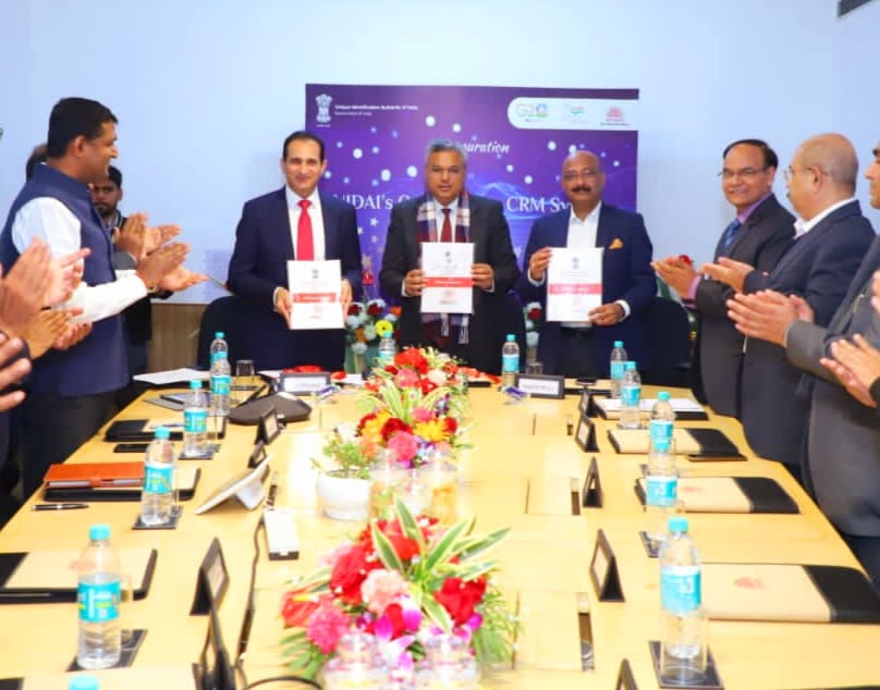 jagdishmitra's tweet photo. We  @tech_mahindra proud to be a part of possibly the biggest impact of @_DigitalIndia @UIDAI ...thanks for the opportunity and partnership to impact 1.3 billion fellow citizens experience through UIDAI's Open Source CRM system.... https://t.co/aBlT3K6auN