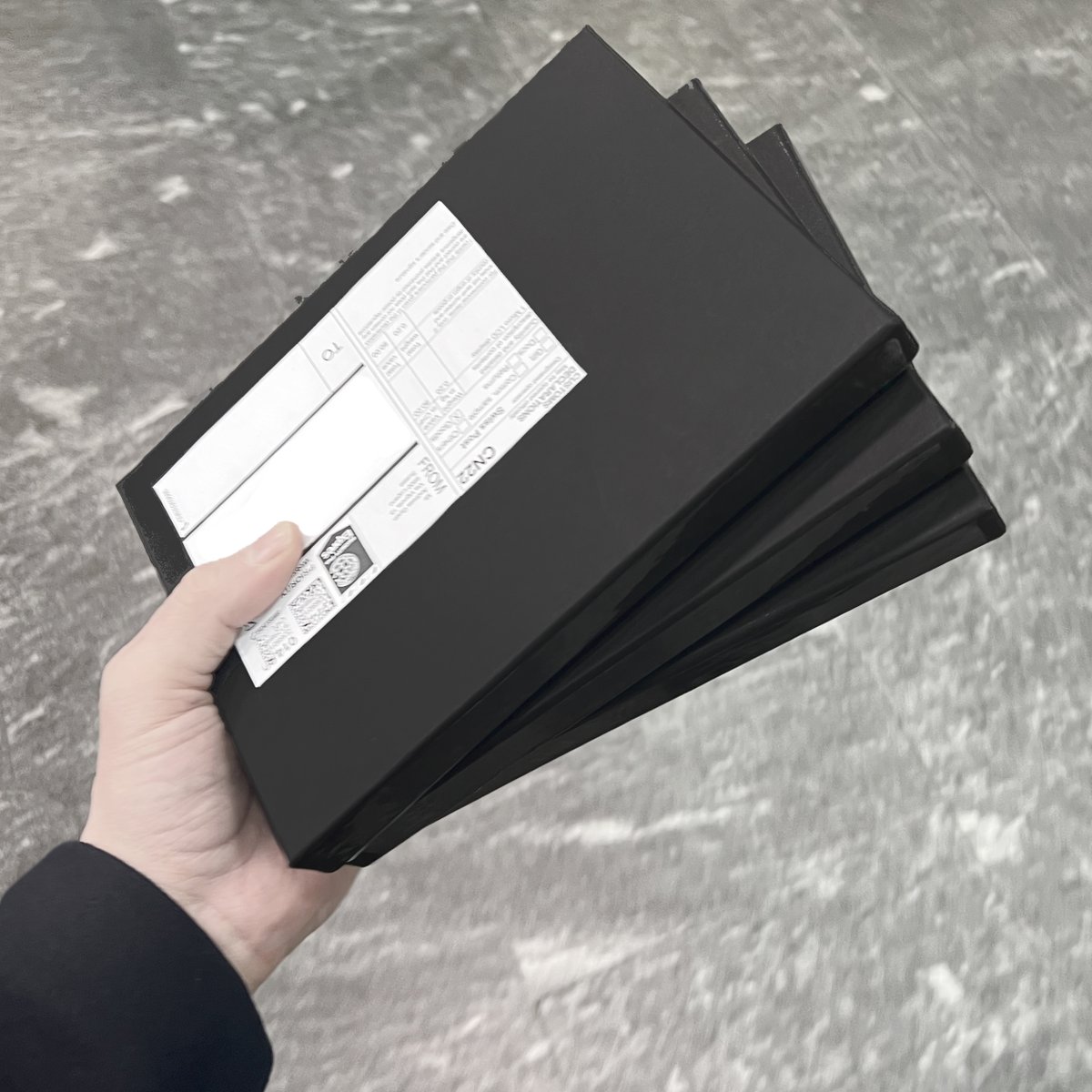 andreasgysin's tweet photo. Three “LCD 1” shipped today to the collectors, two overseas, one in Europe.
Safe travel little displays…!
#LCD1
#CryptoArt
#NFT
#Textmode https://t.co/d5kOVLXqTr