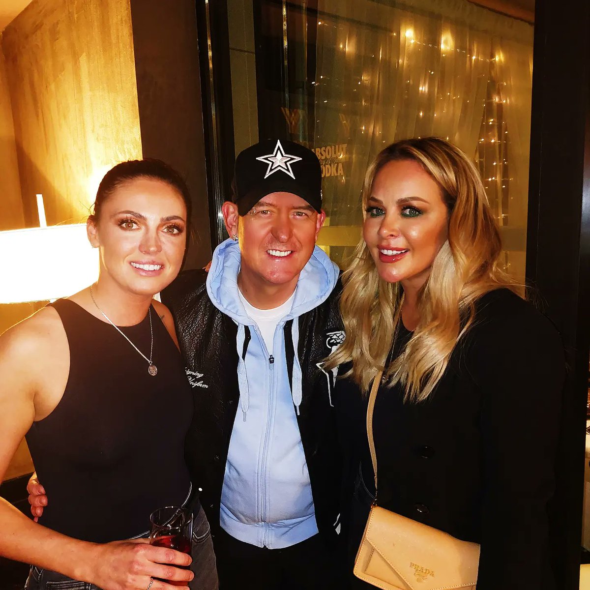 mickymodelle's tweet photo. A great night at The Merchant Hotel as always with my Besties
@GemmaGarrett joyce Wells Hair and Beauty djeadzo @ashleighcoyle
The Merchant Hotel
#MickyModelle #djeadzo #mygirls #merchanthotel #mybesties https://t.co/Z8A7ZwDWqi