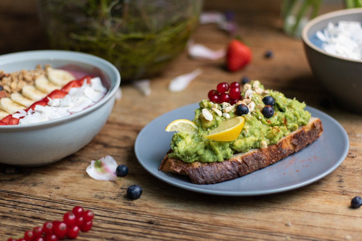 SomaClinica's tweet photo. No hay nada mejor que un fin de semana en modo slow☺️ 
Brunch🥑🍞🥞🍊, un buen libro📖, un paseo al lado del mar y sentir los rayos de sol☀️. 
¡Buen fin de semana✨!

#findesemana #modofindesemana #slowlife #weekendmood https://t.co/XZ68gZaGmC