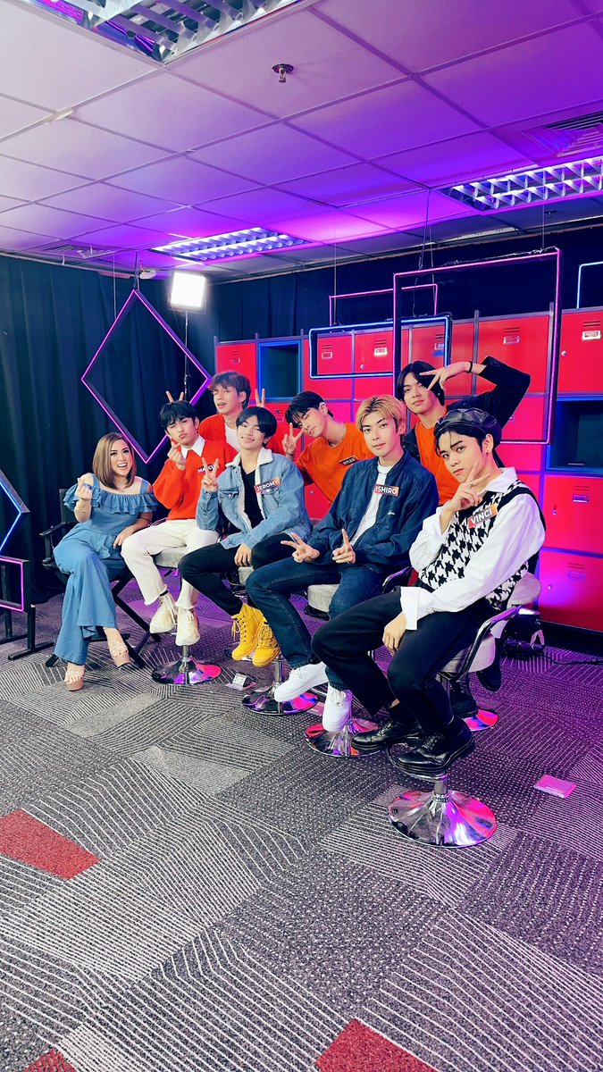 aidelacruz's tweet photo. Which of these 44 Dream Chasers will be saved &amp; which will be eliminated? 💔 Find out tonight on #DreamMaker3rdRanking ⭐️

See you LIVE at 9:15PM on: https://t.co/lAOFYvn4K8 ▶️

Pero GV muna while waiting! Here’s TEAM AMBIZION: Marcus, KL, Jeromy, Kyler, Ishiro, Mathew, Vinci 📸 https://t.co/MMHqQuBtSc