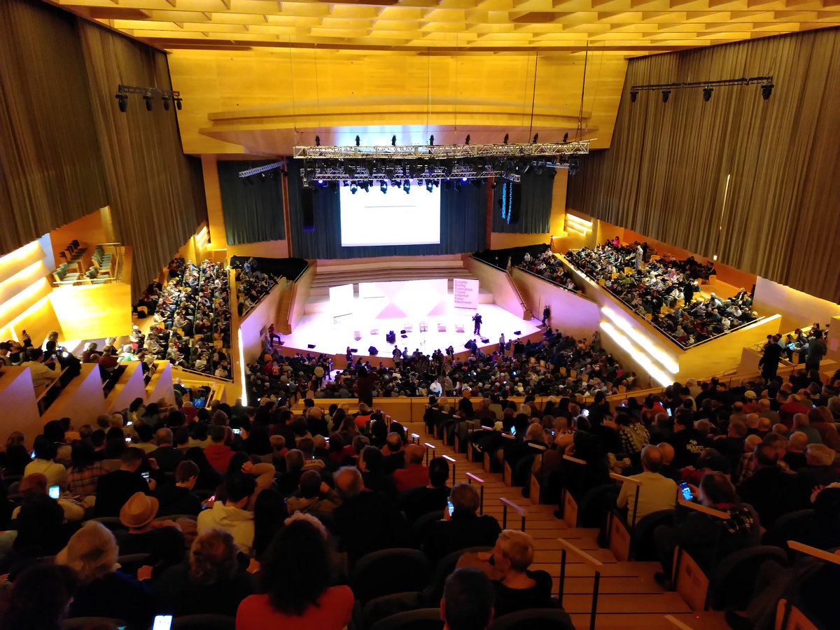 EquoCat's tweet photo. ¡¡L'auditori lleno hasta la bandera!! https://t.co/W3sqAkvZJy