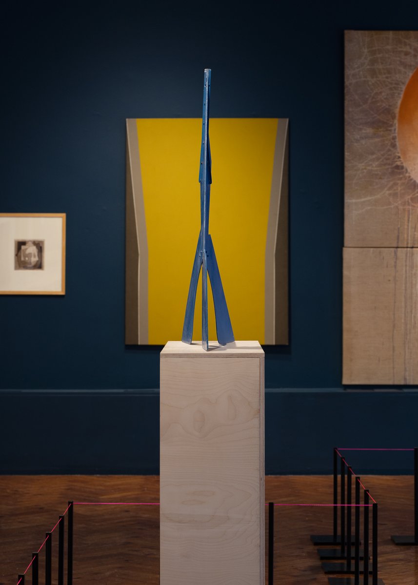 Final 2 days of As Far As I Can See at @CrawfordArtGall  I'll be in gallery this afternoon, drop by and say Hi! #asfarasicansee #corbanwalker #corbanscale #johnburke #sculpture #cecilking #painting 📸© Aisling McCoy