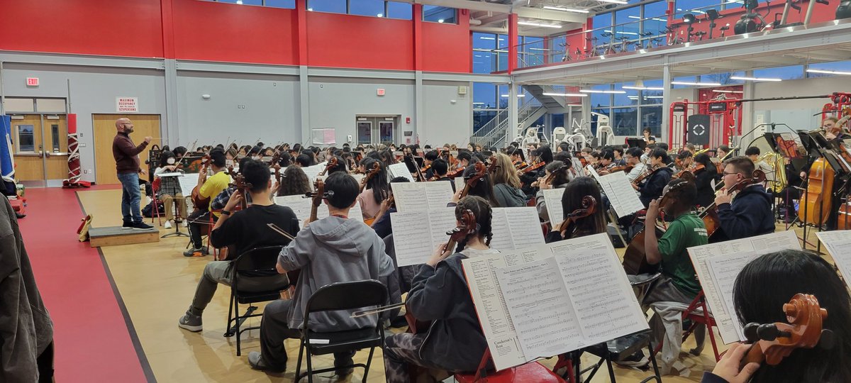 MineolaFineArts's tweet photo. Mineola High School was filled with beautiful music for three days from 550 7-8th graders from all over Nassau County for this year's NMEA Division 3 All-County rehearsals.@mineolahs @NassauMusicEd #mineolaproud https://t.co/hexe4TYgeH