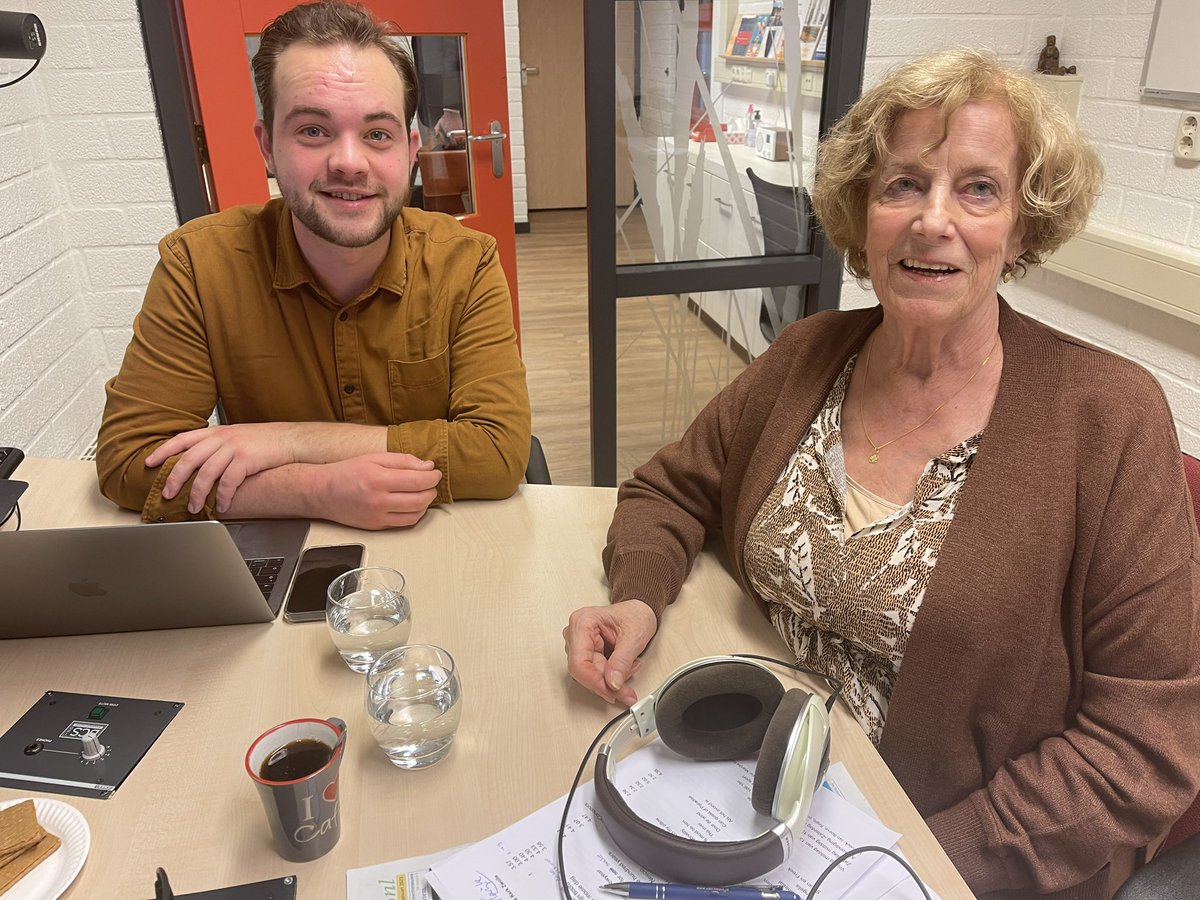 Vanaf 12.00 uur de herhaling <a href="/IJsselmagazine/">IJsselmagazine</a> op de zender van <a href="/rtvhattem/">Toon Spoorenberg</a> studiogast @RubenRaidt van de <a href="/academiehuis/">Academiehuis Grote Kerk Zwolle</a>, hij vertelt over zijn werk. Informatie over zijn werk de restauratie en het @schnitgerorgel en op welke manier je dit kunt financieel kunt ondersteunen!