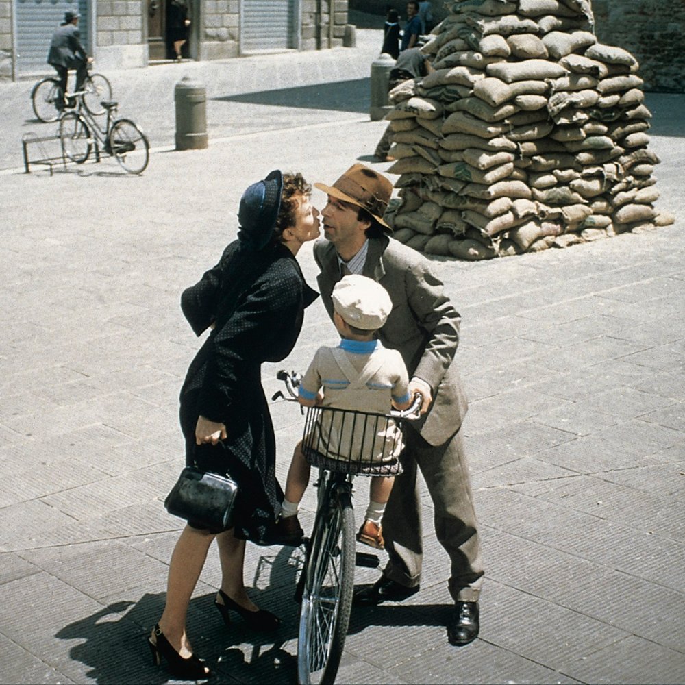 ExeterItalian's tweet photo. italianculturexeter@gmail.com - https://t.co/dJCUckL7aj
Next #italiancinema events in #exeter @exeterphoenix Studio 74- next Sunday 22nd January, 5.25pm for 'Life is Beaiutiful' (Benigni, 1997) https://t.co/DtUUZUBRTw