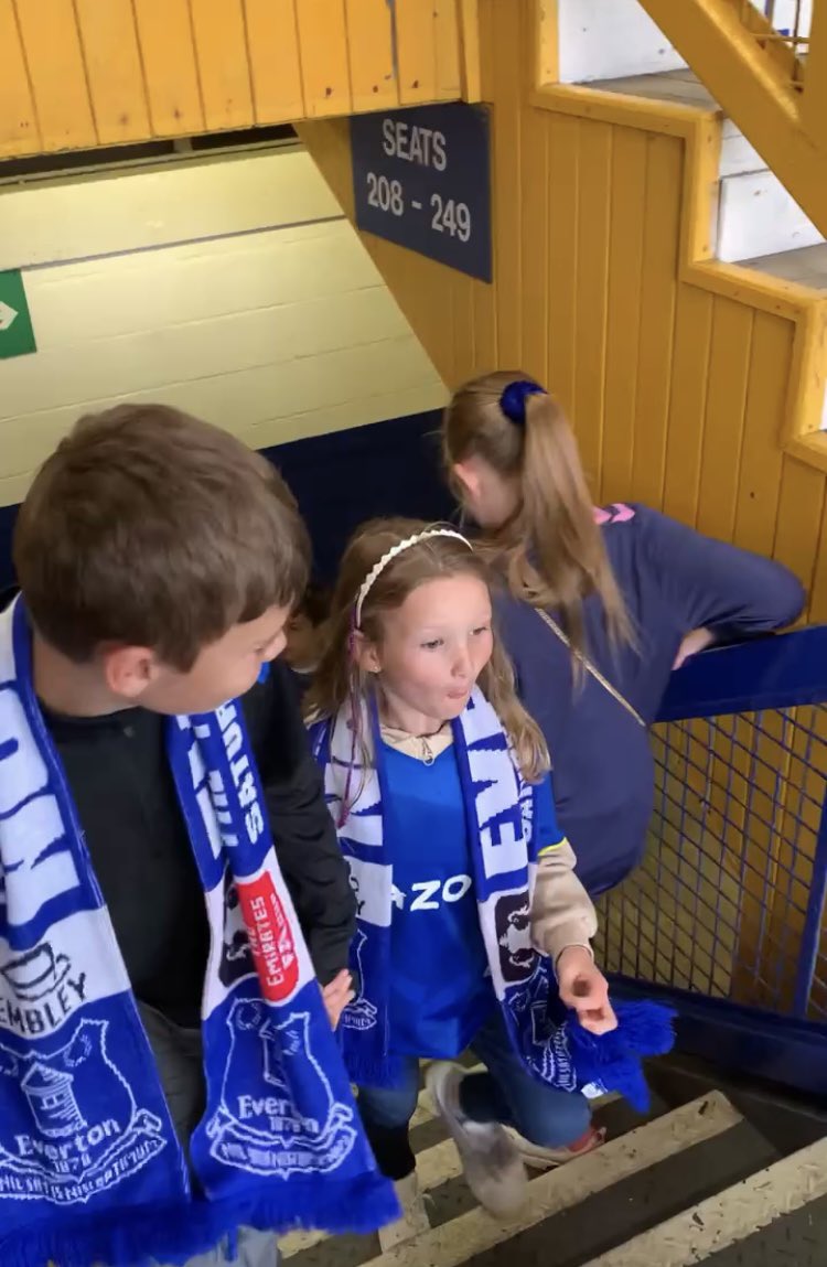 Ali Bell tweet media