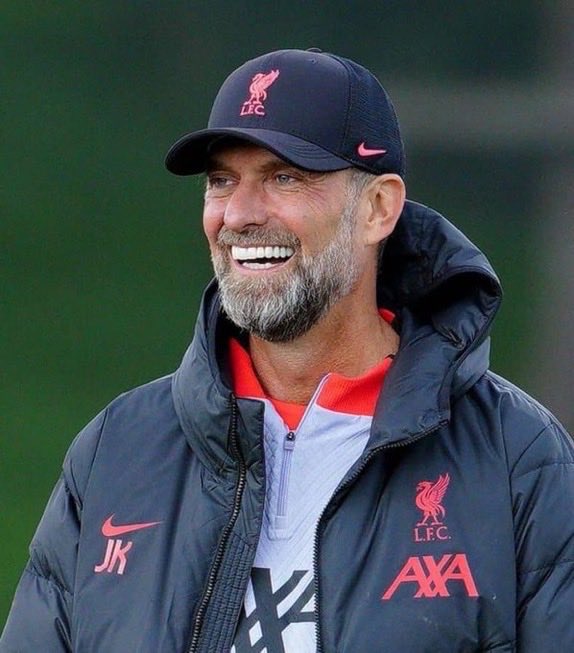 OneScouse's tweet photo. Supporting this man is everything.  Anything less is nonsense https://t.co/pxRFDdFb6T