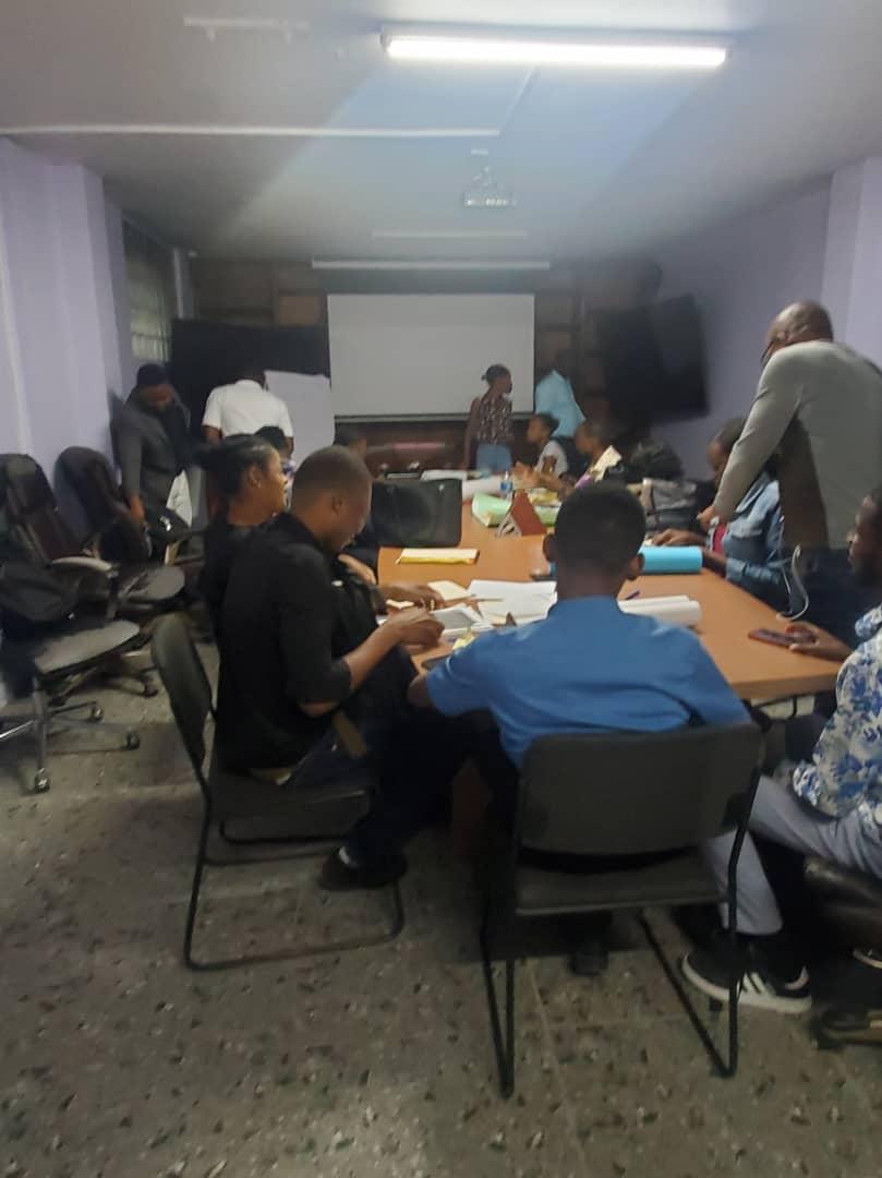 Fedhap_Plus's tweet image. Formation sur le plan d&apos;affaires 
  10 et 11 Janvier 2023
 Pour les associations de l&apos; ouest.
Avec les membres de la Fédération en partenariat avec le PNLS. 

CONDPI 
AFHIAVIH 
GIPA 
ASPIVIH 
LUFIAVIH 
  ET
ASSOPHI dans le centre