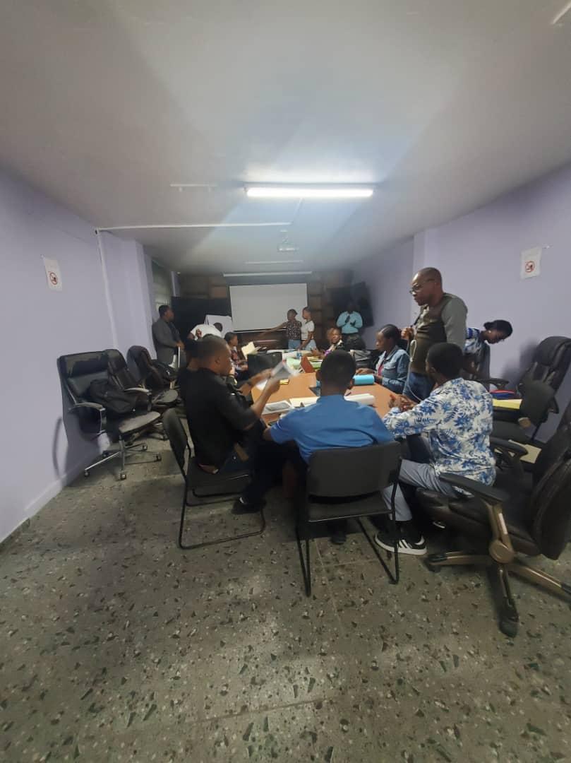Fedhap_Plus's tweet image. Formation sur le plan d&apos;affaires 
  10 et 11 Janvier 2023
 Pour les associations de l&apos; ouest.
Avec les membres de la Fédération en partenariat avec le PNLS. 

CONDPI 
AFHIAVIH 
GIPA 
ASPIVIH 
LUFIAVIH 
  ET
ASSOPHI dans le centre