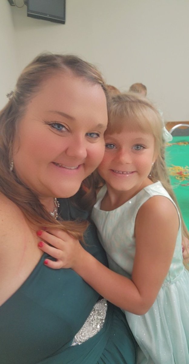 softbal18's tweet photo. When this lil girl melts your heart and makes you feel lime a million bucks! I love being her mom figure! I always want the best for her and she is so stinkin smart. she accepts me as her mommy I must be doing something right. I love her more than anything. https://t.co/PZtTYpJfk4