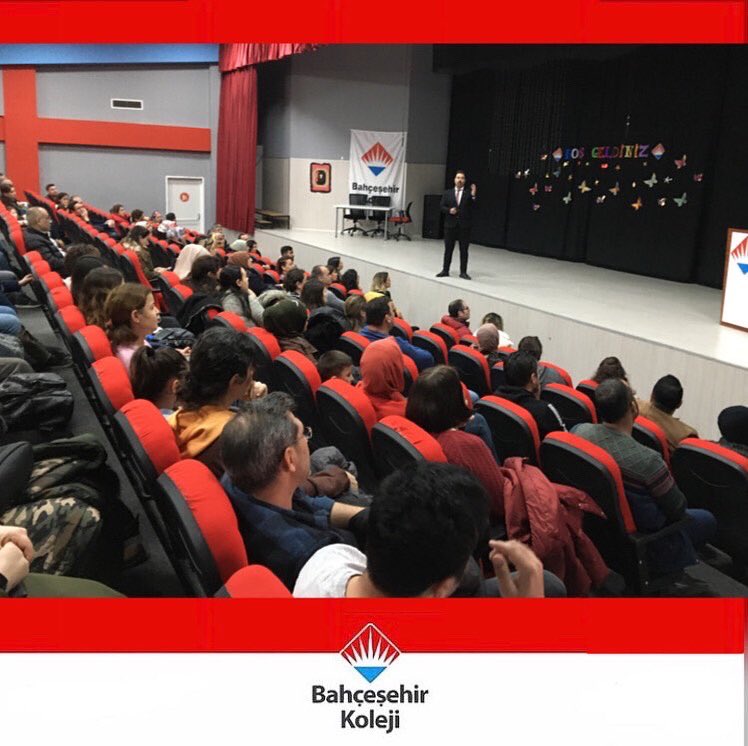 BK_Nazilli's tweet photo. Bahçeşehir Koleji Okula Kabul Sınavları 2. Oturumumuza Katılım Sağlayan Tüm Öğrencilerimize ve Velilerimize Teşekkür Ederiz. ❤️💙 #bahçeşehirkoleji #nazillibahçeşehirkoleji https://t.co/VL0NQvpj2g