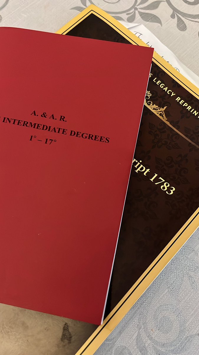 JDavis4304's tweet image. 4 weeks till the next @Ravenscroft418 meeting. Better start writing the lecture on the 15th &amp;amp; 16th Degree. #AAAR #Freemasons