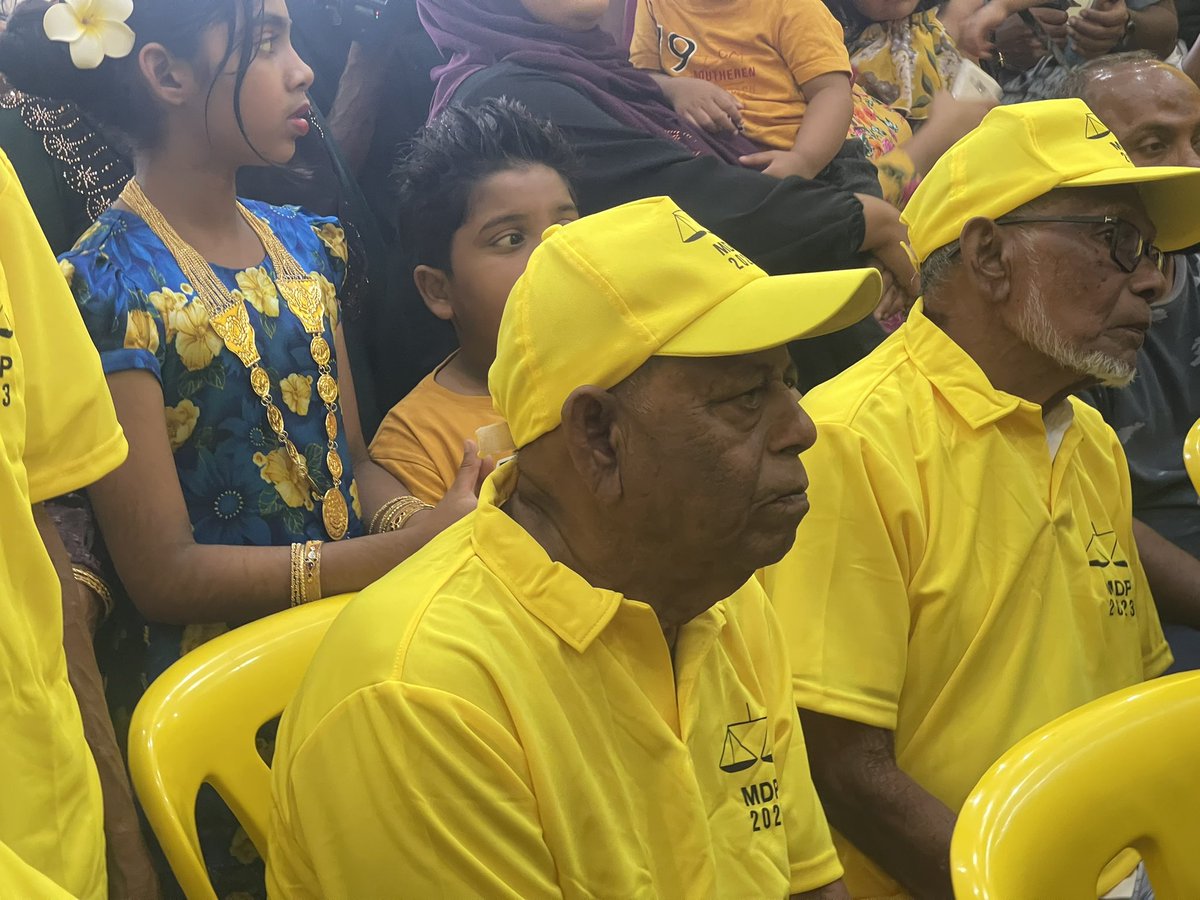 AmnaShath's tweet photo. #HappeningNow Addu City, Maradhoo #MDPKuriah #Ibu2023 https://t.co/8Oei96j1vz