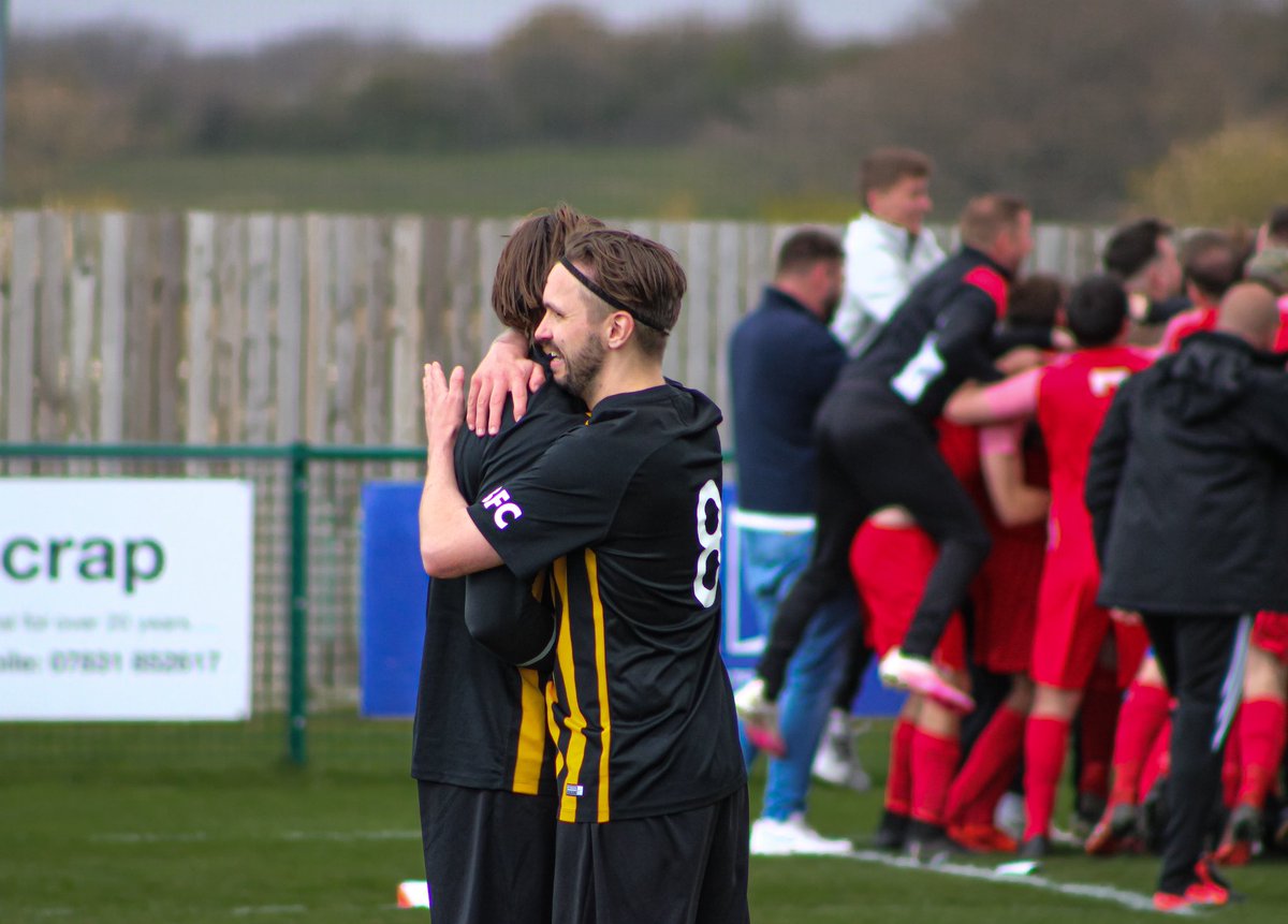 allytakesphotos's tweet photo. GALLERY 2 OF 4

@TisburyF v @BlunnyFC. Tisbury won 4-3 on penalties, after a goalless 90 minutes.

Here are the re-edited and re uploaded best bits.

Will upload the other galleries after I’m back from today’s game. ✌🏻

https://t.co/7wRDbaZSFV https://t.co/hHHy1EFE5B