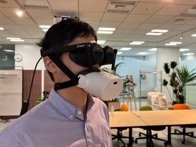 The new Metaverse-ready 'Mutalk' uses a Helmholtz resonator to reduce the volume of screams by up to -30db, allowing the user to suffer mental breakdowns privately without disturbing coworkers.